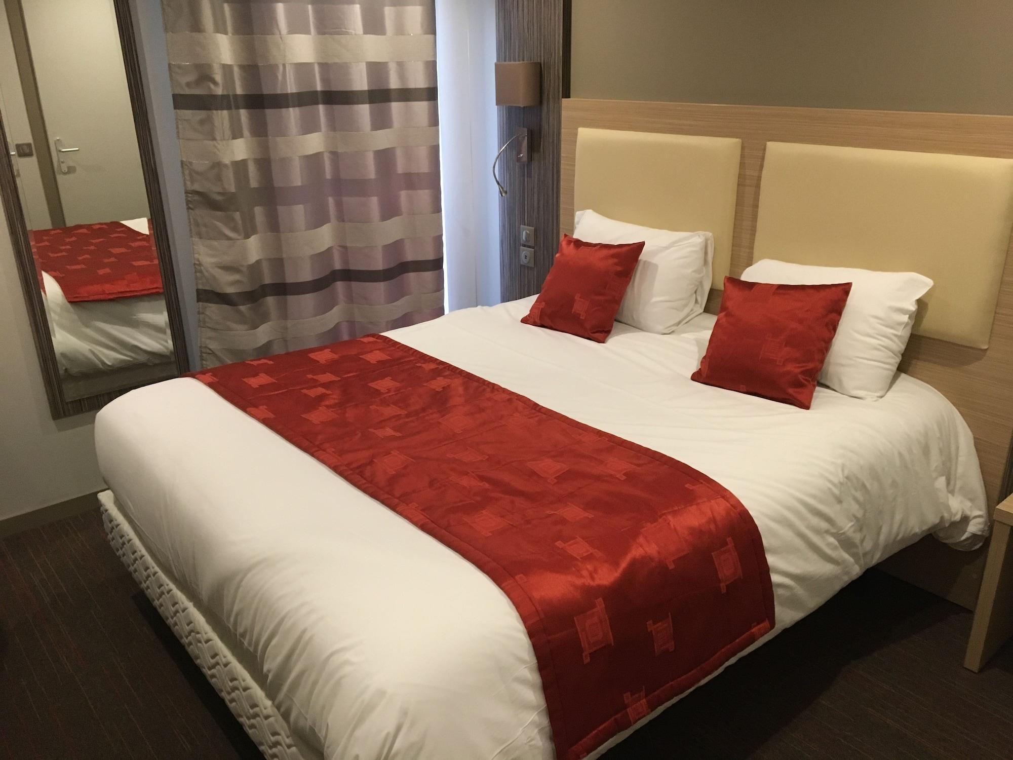 Comfort Hotel Orleans Olivet Provinces Exterior photo